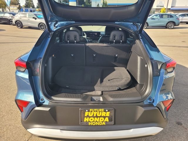 Used 2024 Blue Buick Preferred image 11