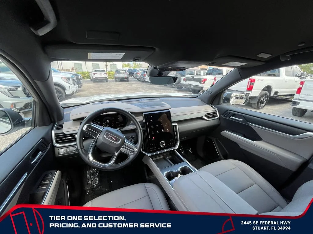 Used 2026 Summit White GMC Elevation image 27