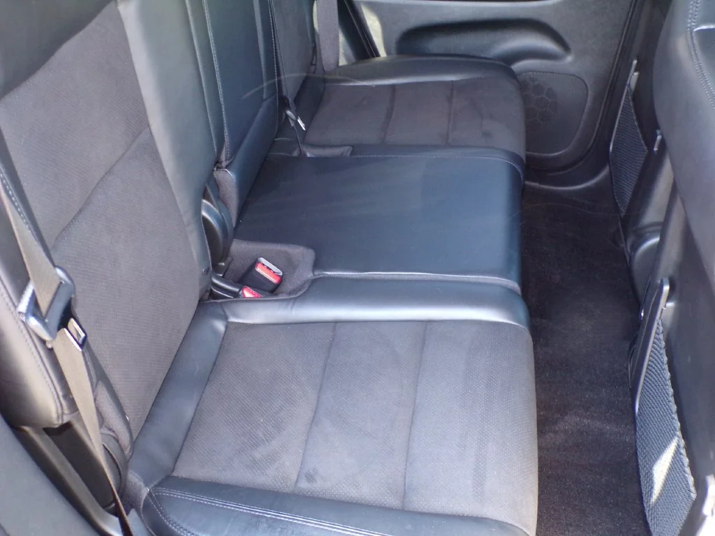 Used 2022 Gray Jeep Laredo X image 13