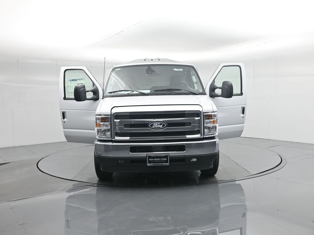 New 2026 Oxford White Ford Base image 65