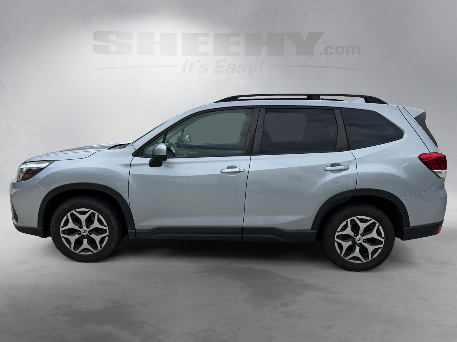 Used 2019 Silver Subaru Premium image 16