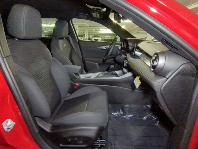 New 2025 Alfa Rosso (Red) Exterior Paint Alfa Romeo Base image 26