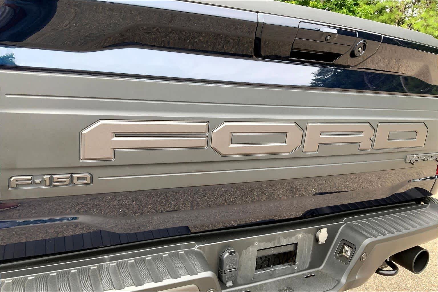 Used 2023 Antimatter Blue Metallic Ford Raptor image 30