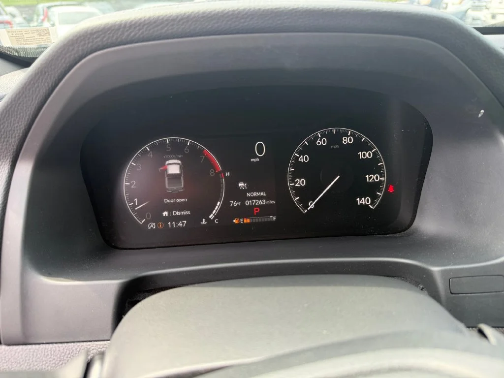 Certified Used 2025 Sonic Gray Pearl Honda AWD TRAILSPORT image 42