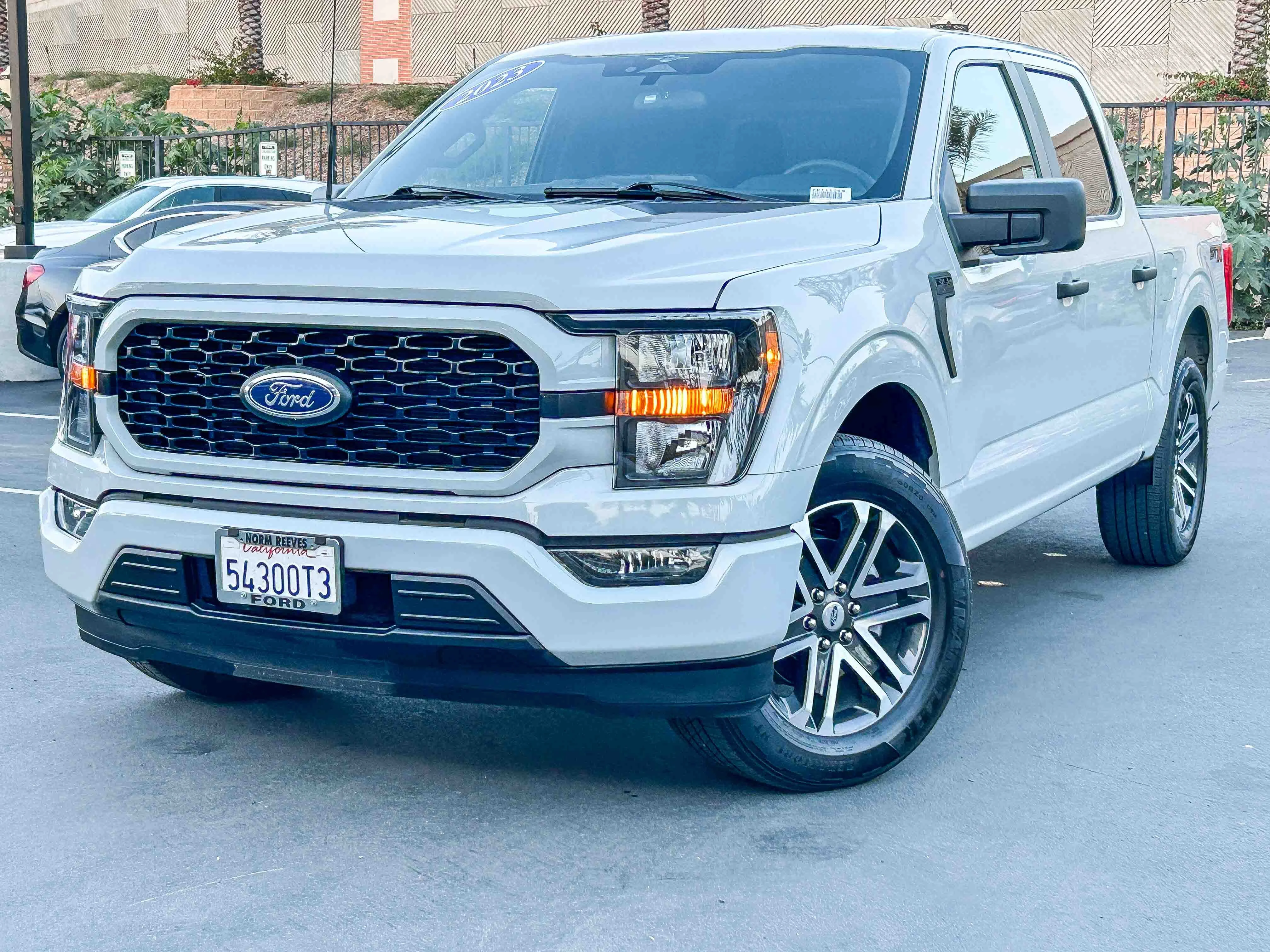 2023 Ford F-150 XL SuperCrew 5-1/2 Box's photo