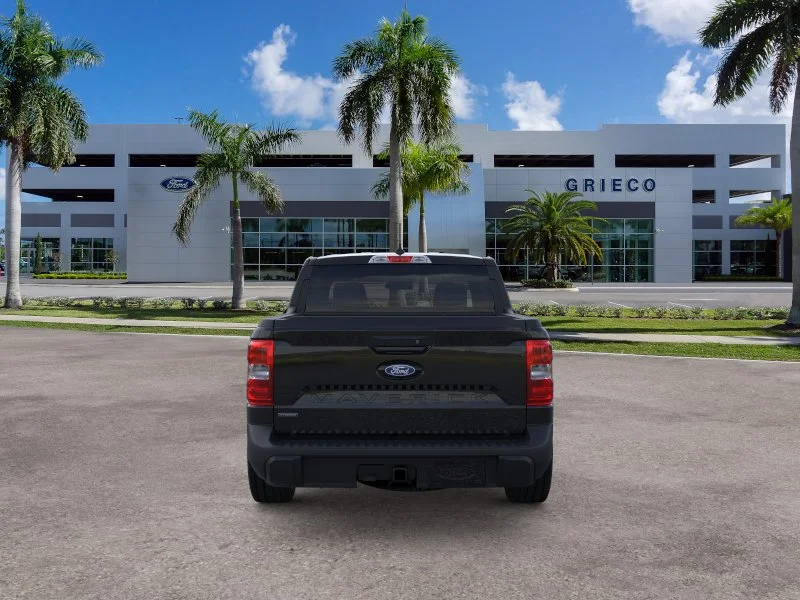 New 2026 Shadow Black Ford XLT image 28