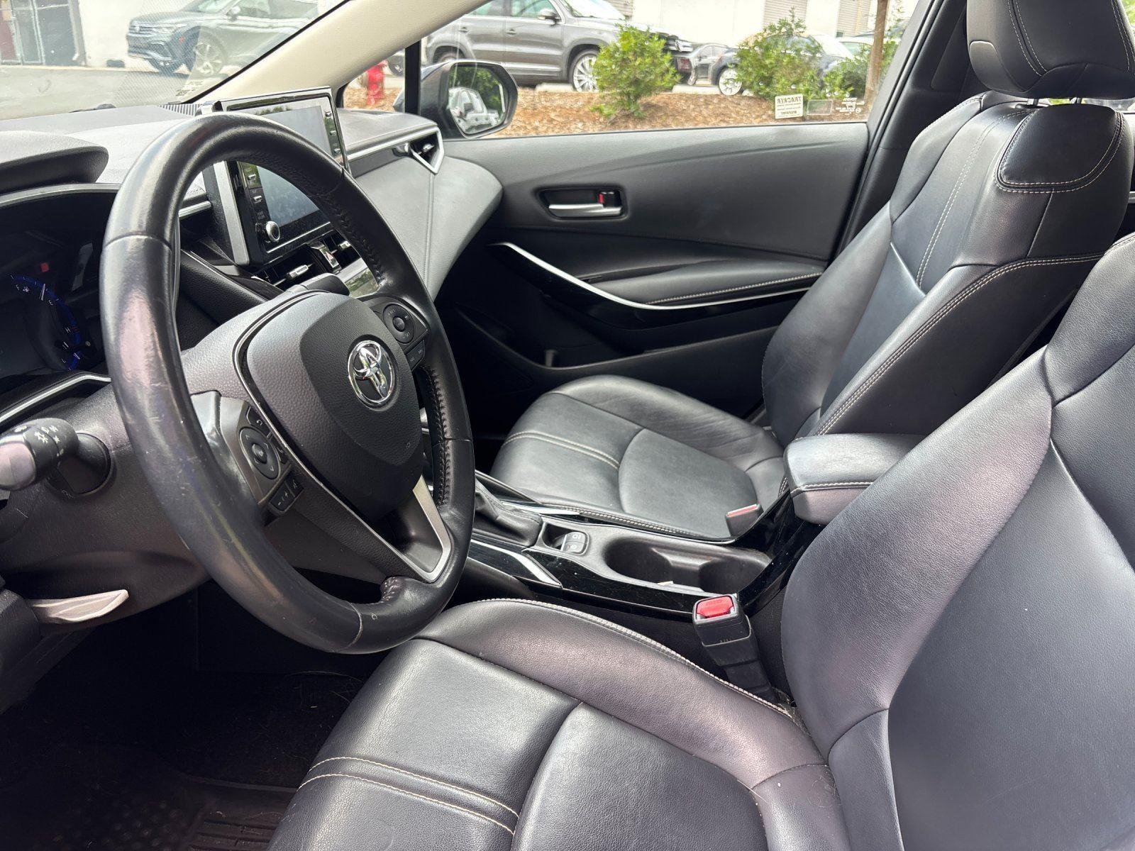 Used 2020 Black Sand Pearl Toyota XLE image 15