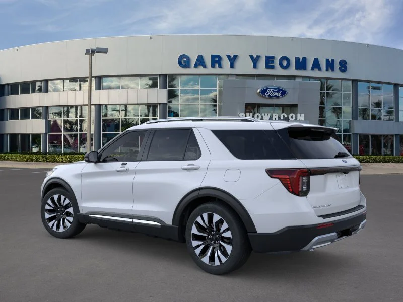 New 2026 Space White Metallic Ford Platinum™ image 4