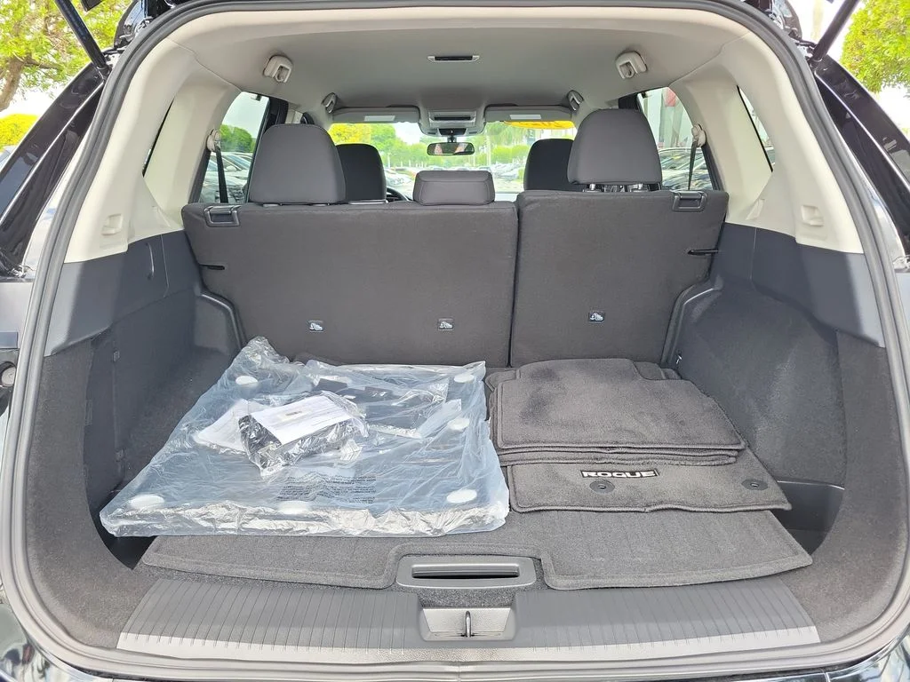 Certified Used 2025 Black Nissan S image 10