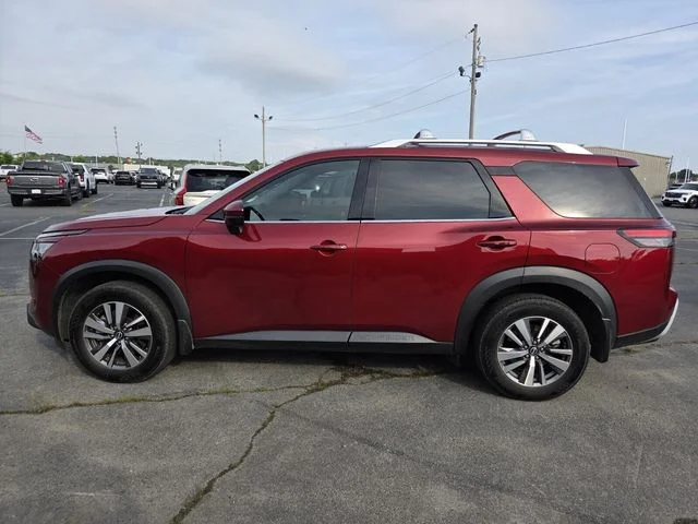 Used 2024 Red Nissan SL image 7