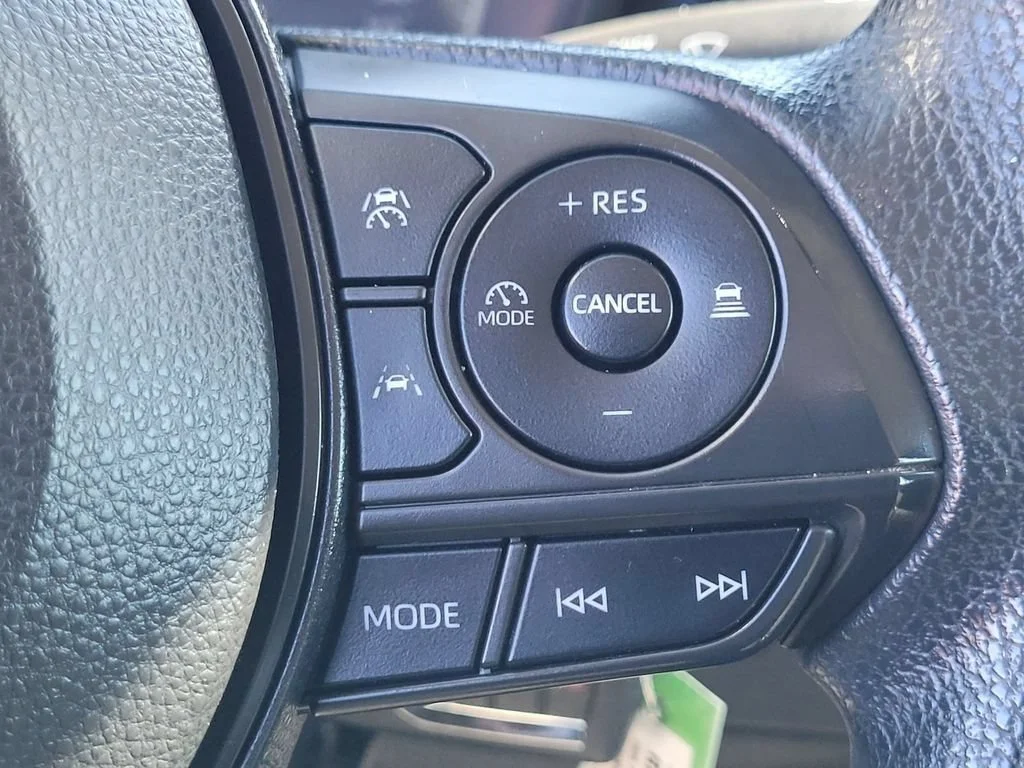 2024 Toyota Corolla LE - Photo 21