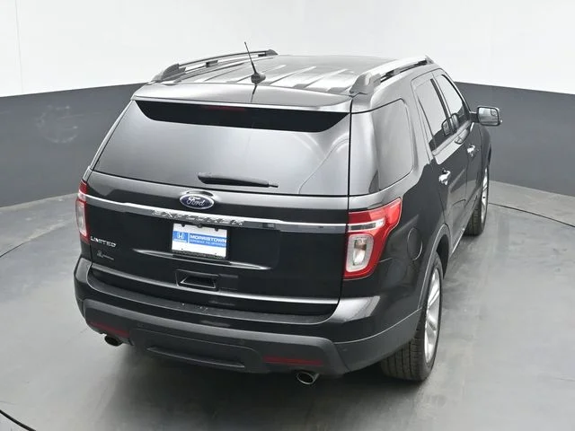 Used 2014 Black Ford Limited image 37