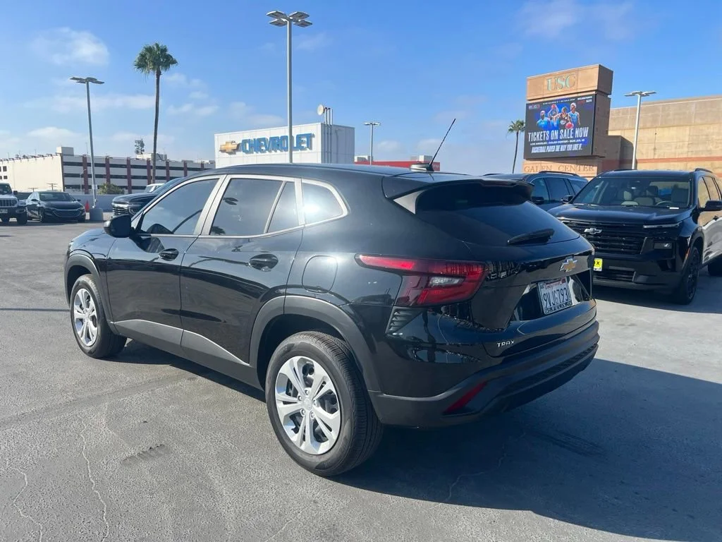Used 2025 Mosaic Black Metallic Chevrolet LS image 7