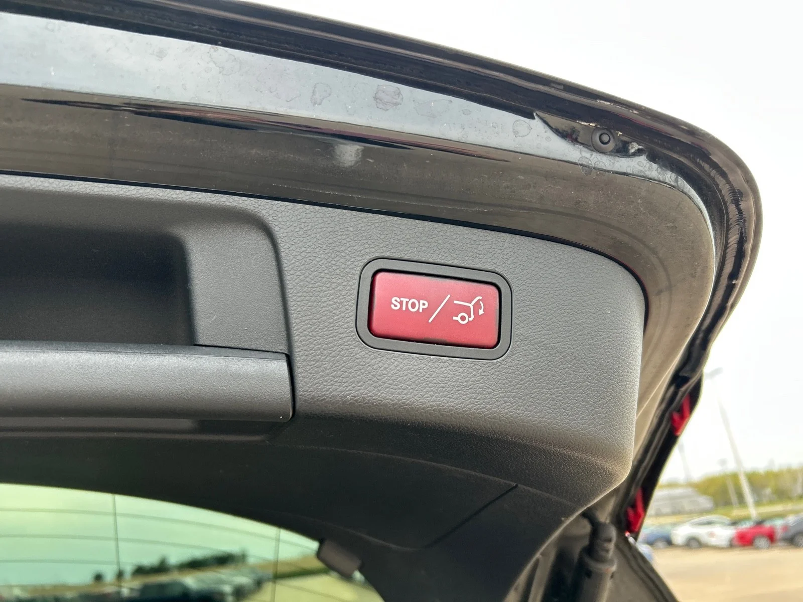 Used 2018 Cosmos Black Metallic Mercedes-Benz GLA 250 image 9