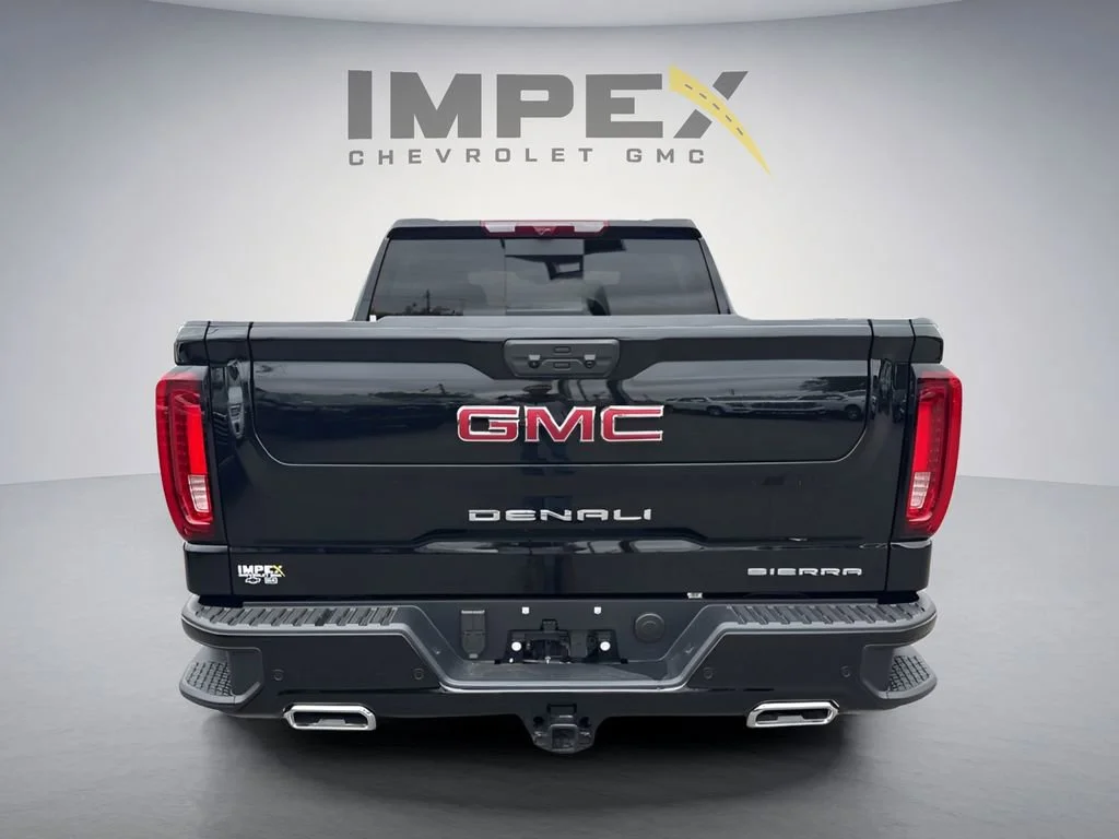 Used 2026 Onyx Black GMC Denali image 4