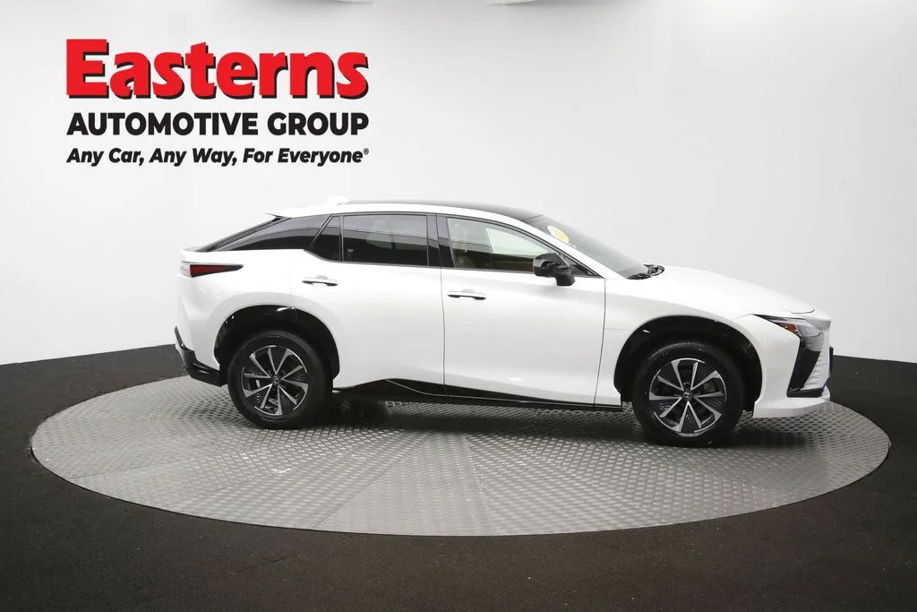 Used 2023 White Lexus 450e Premium image 47