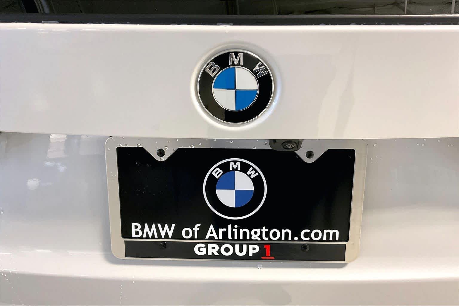 New 2026 Mineral White Metallic BMW xDrive28i image 15