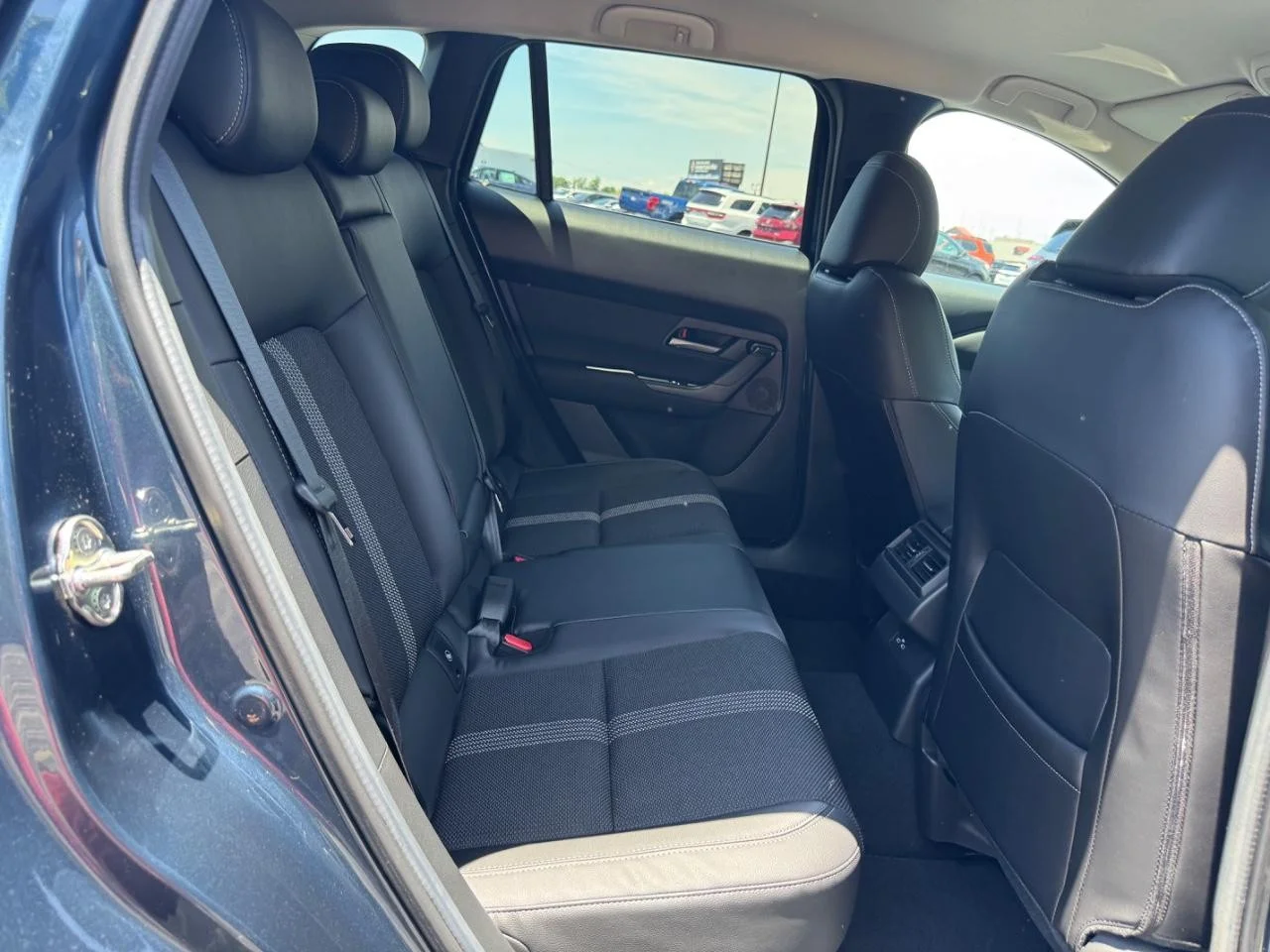 2025 Mazda CX-50 Preferred - Photo 11