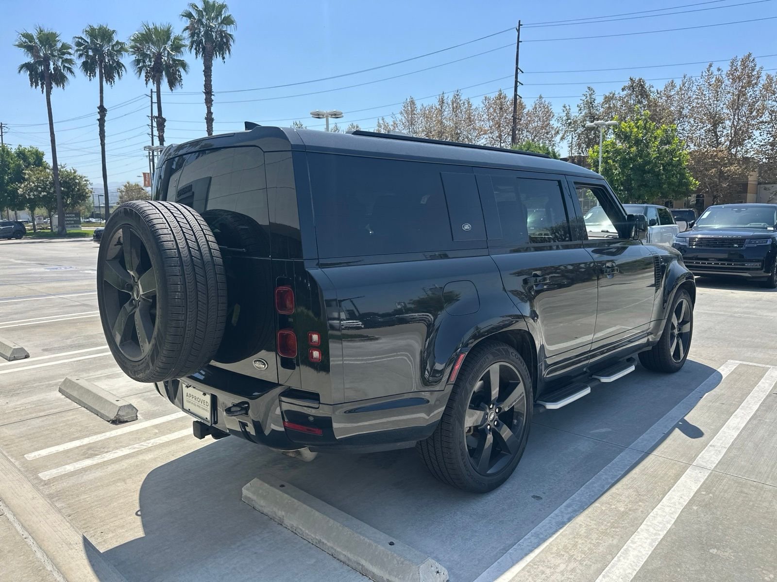 Certified Used 2023 Santorini Black Metallic Land Rover X-Dynamic SE image 3