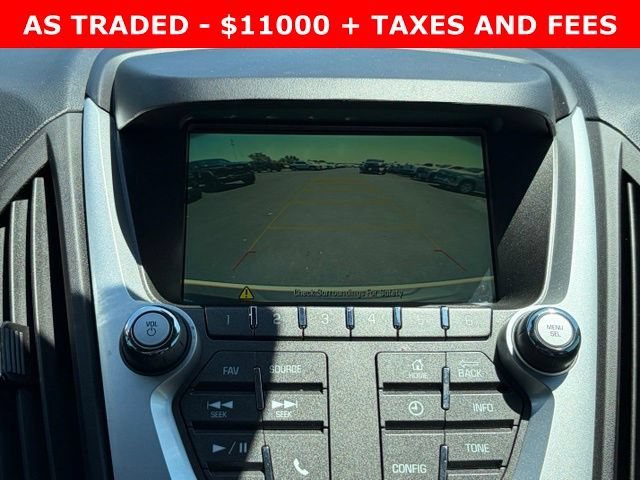 Used 2017 SUMMIT WHITE Chevrolet LT image 22