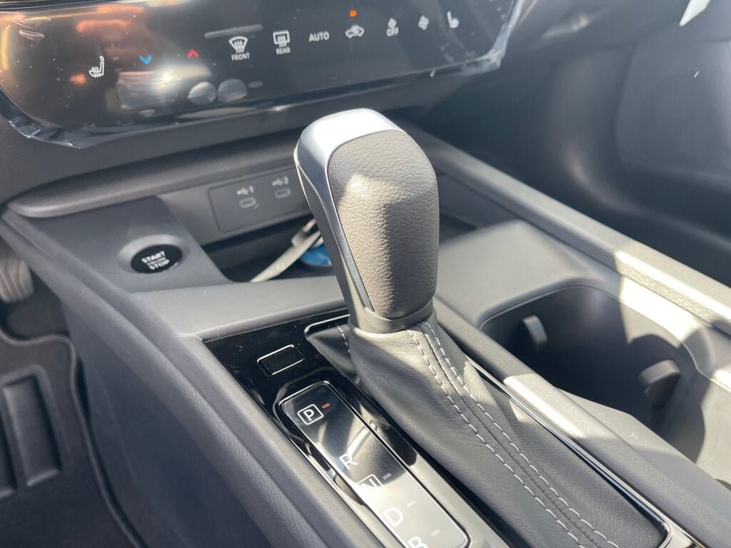 New 2027 Atlantic Gray Metallic Nissan SV image 13