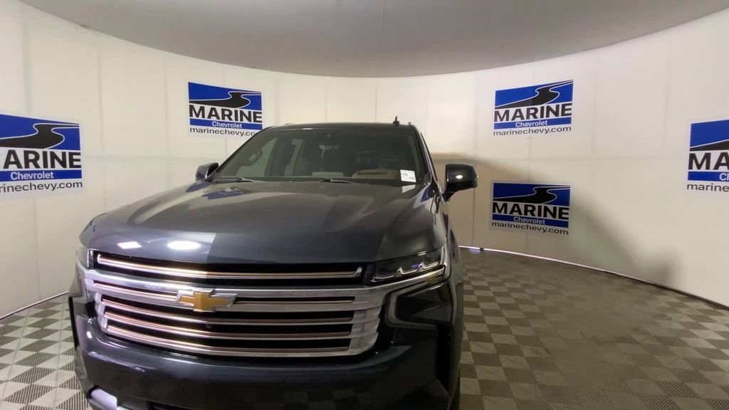 Used 2024 Dark Ash Metallic Chevrolet High Country image 5
