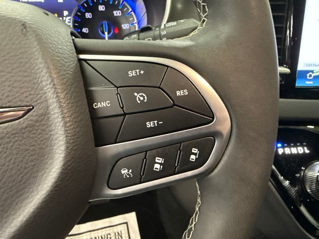 Used 2026 Black Chrysler Select image 30