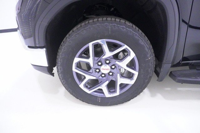 2026 GMC Sierra 1500 SLT - Photo 14