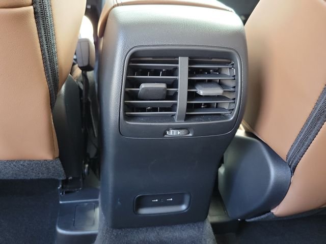 New 2026 Carbonized Gray Metallic Ford Outer Banks® image 20