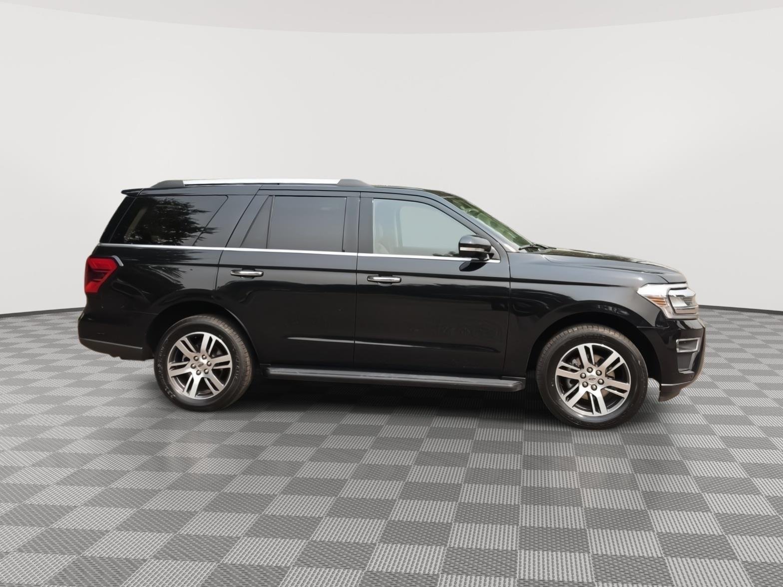 2024 Ford Expedition Limited - Photo 10