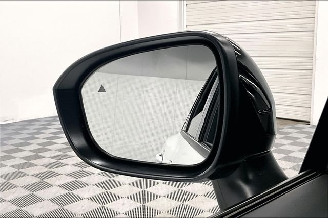 2025 Nissan Rogue Platinum - Photo 28