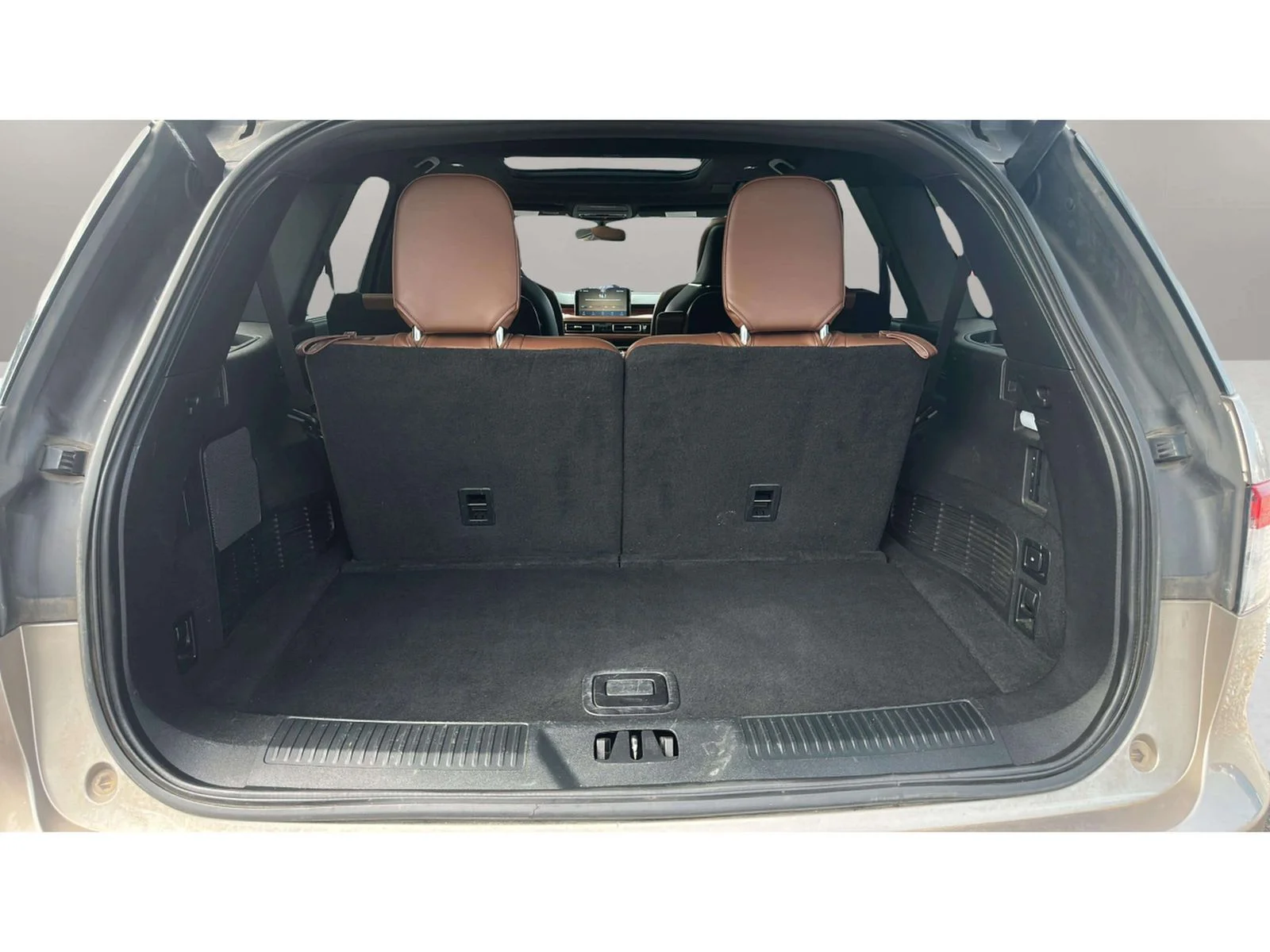 Used 2020 Brown Lincoln Reserve image 19