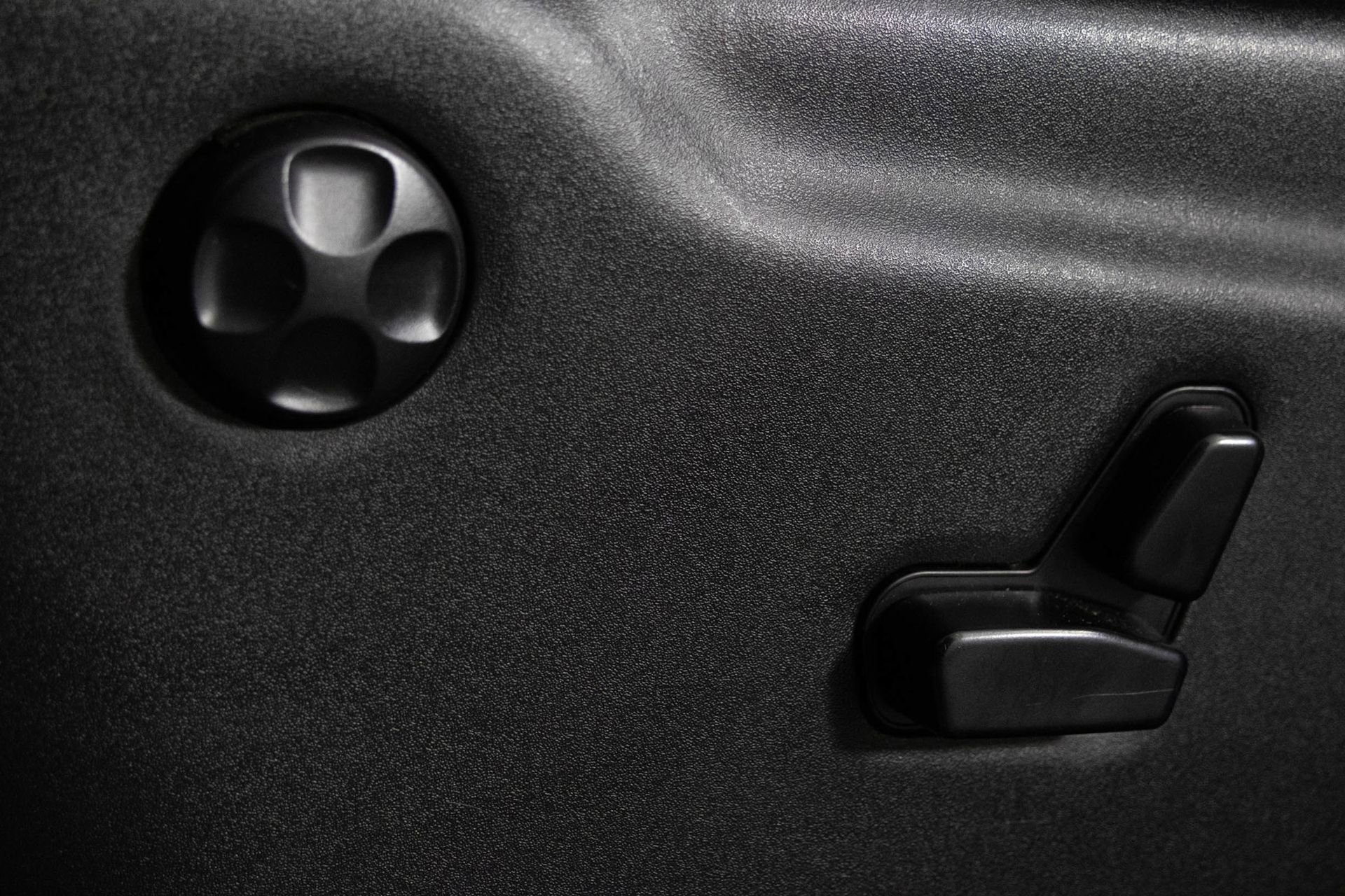 2020 JEEP GRAND CHEROKEE - Image 19