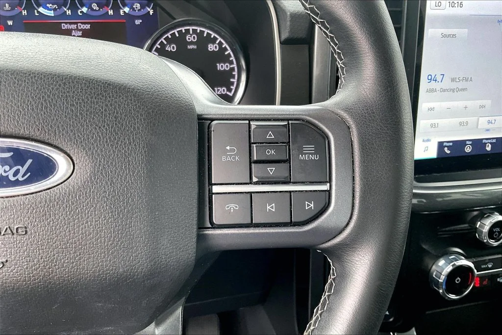 Used 2023 Silver Ford XLT image 18