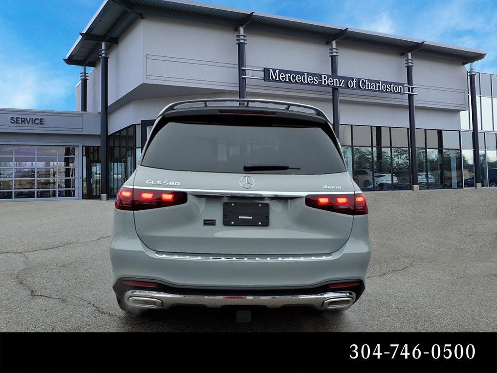 New 2026 Alpine Grey Mercedes-Benz GLS 580 image 4