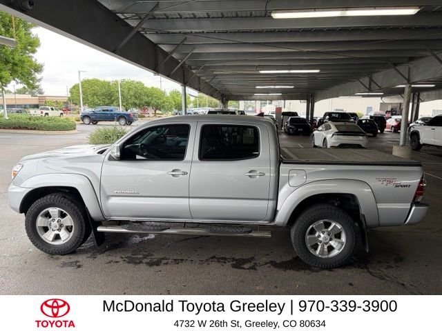 Used 2013 Silver Toyota Base image 15
