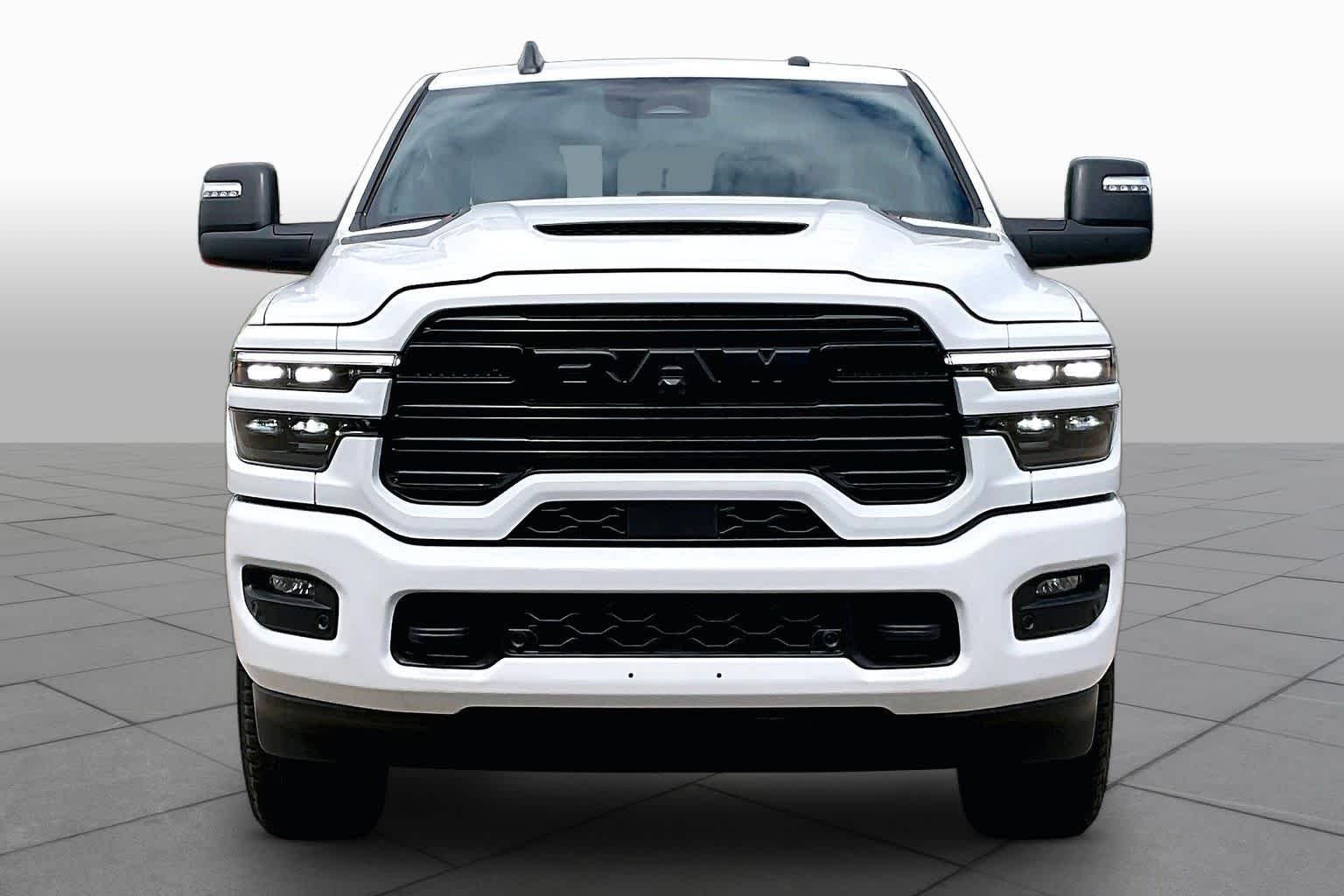New 2026 Bright White Clear-Coat Exterior Paint RAM Laramie image 3