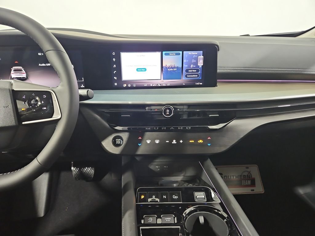 New 2026 Pearl Metallic Nissan SL image 18