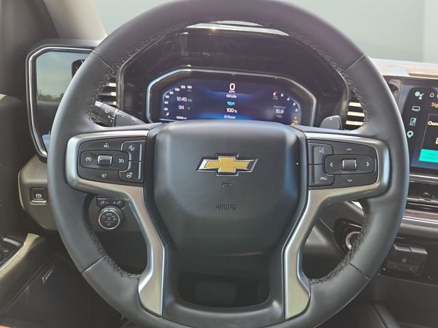 Used 2024 Red Chevrolet LTZ image 27