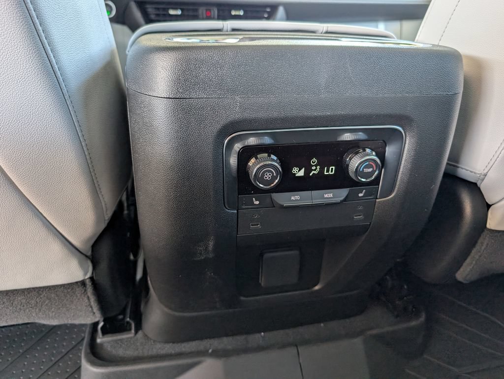 2026 Chevrolet Tahoe Premier - Photo 6
