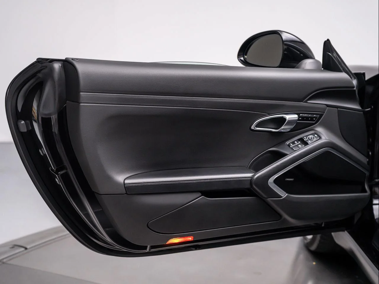 Used 2016 Black Porsche Carrera image 30