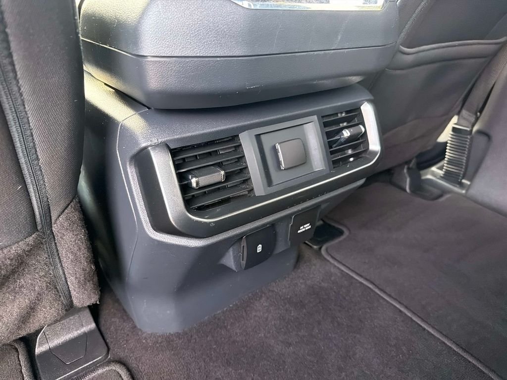 Used 2022 Gray Ford XLT image 17