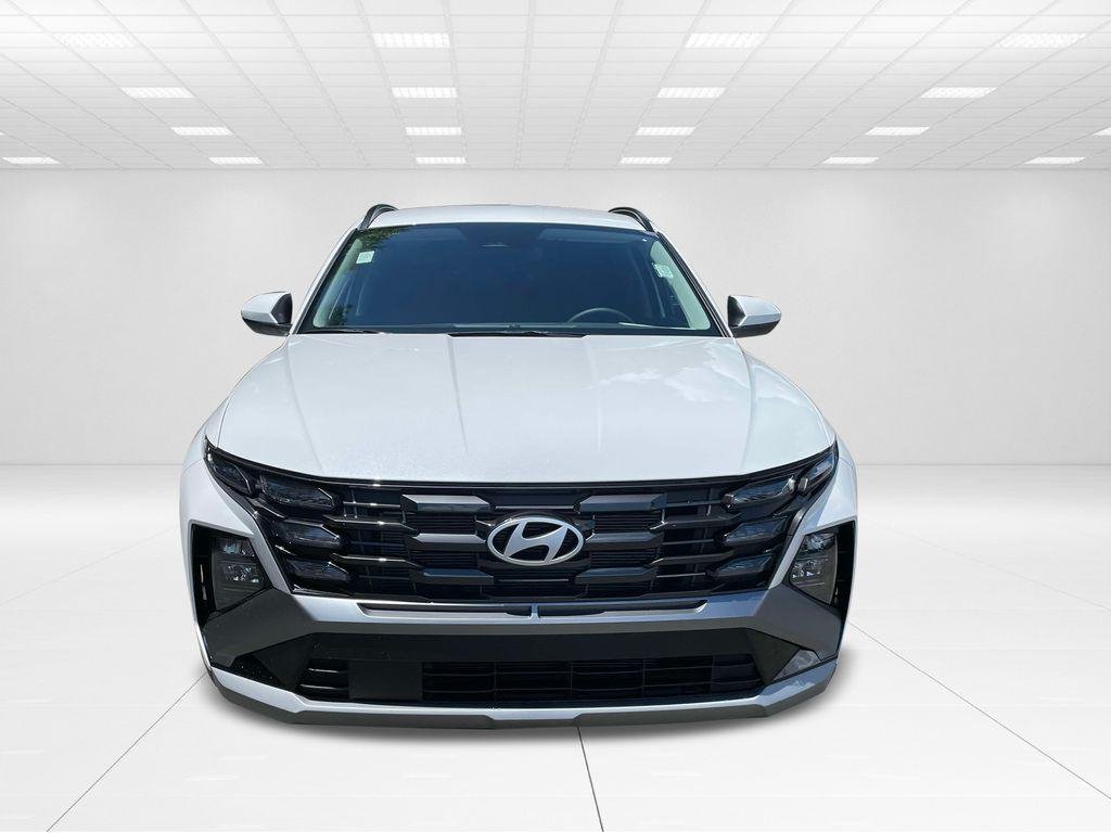 New 2025 White Hyundai SEL AWD image 2
