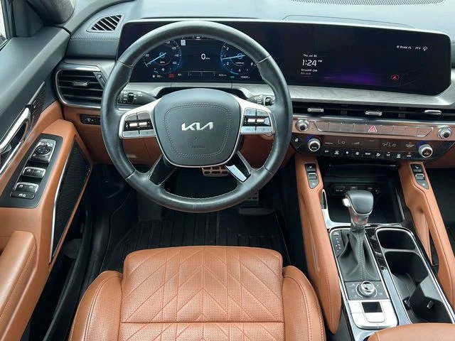 Used 2025 Gray Kia SX-Prestige X-Line image 16