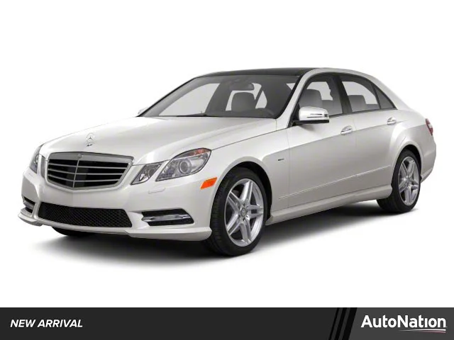 2011 Mercedes-Benz E-Class E350 Luxury's photo