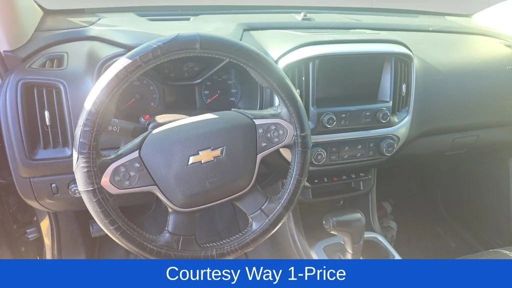 Used 2021 Gray Chevrolet LT image 11