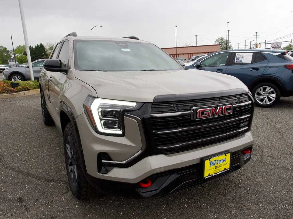 2026 GMC Terrain AT4 - Photo 3