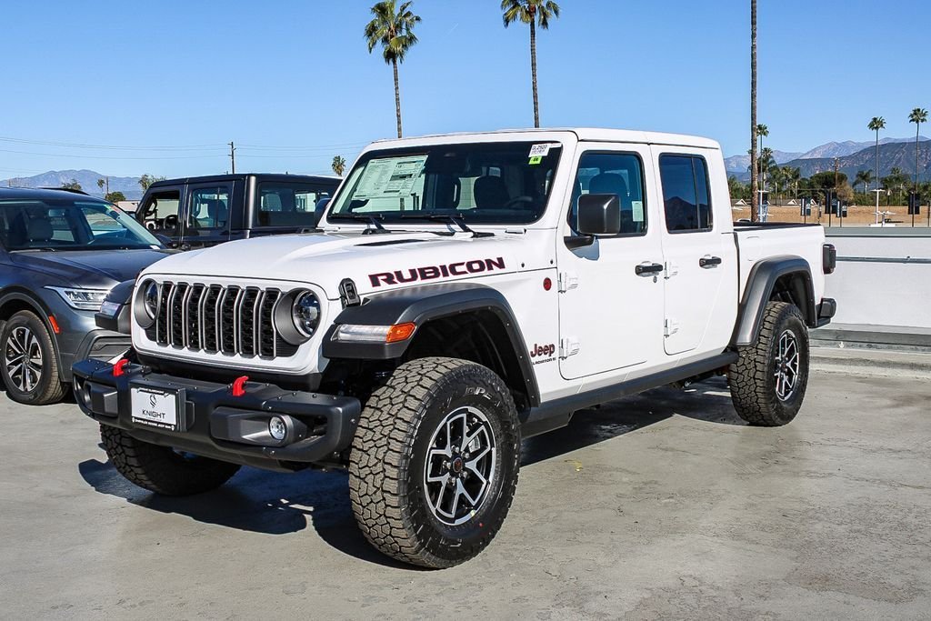 New 2026 Bright White Clearcoat Jeep Rubicon image 4