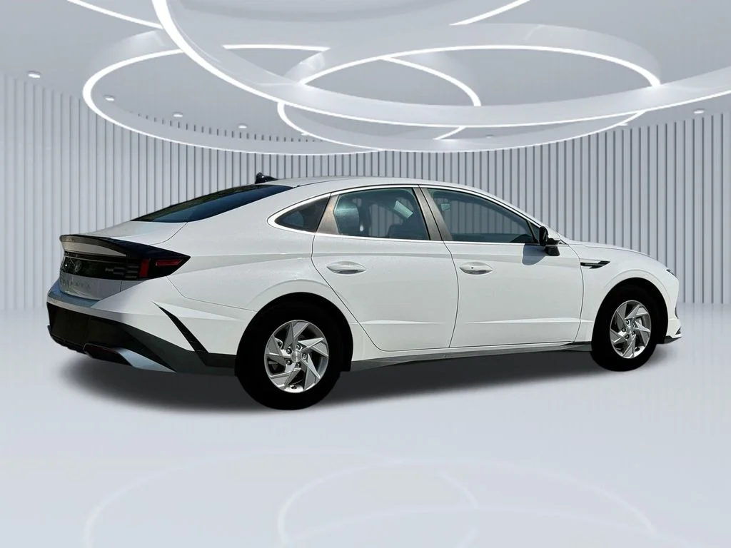 2025 Hyundai Sonata SE - Photo 27