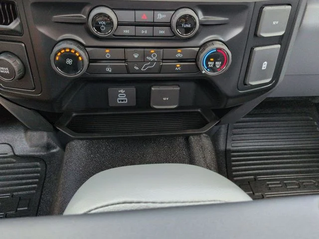 New 2026 Oxford White Ford F-250® XL image 18